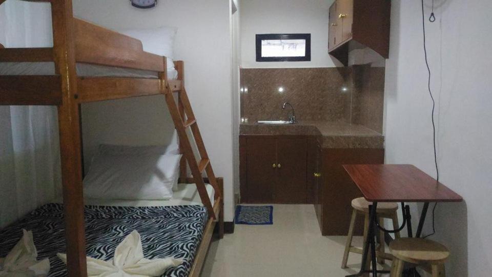 Sealor Pension House Puerto Princesa Luaran gambar